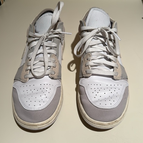 Nike Air Jordan 1 Low SE Craft 'Inside Out Tech Grey', Men’s Size 8, Women’s 9.5 - Picture 2 of 10
